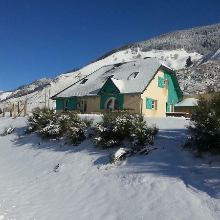 Gite De Montagne Du Plateau De Lhers- Accueil Randonneurs Accous Exterior foto